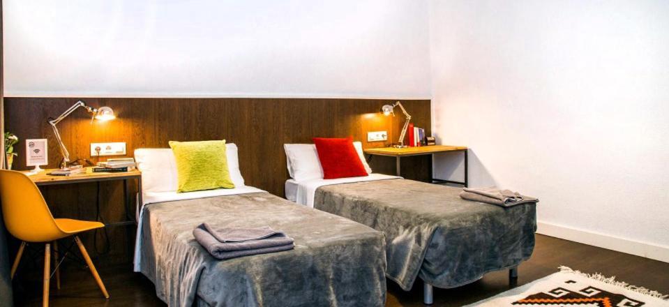 Apartament Traveller House Barcelona Zewnętrze zdjęcie