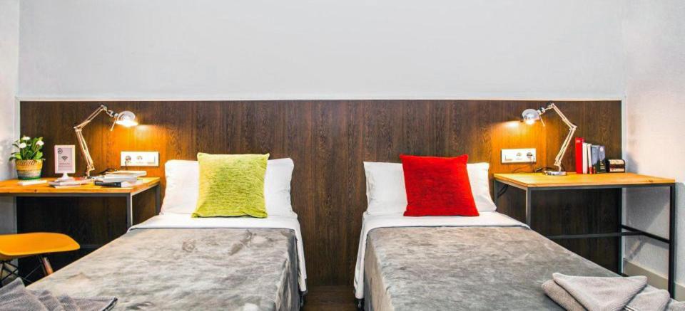 Apartament Traveller House Barcelona Zewnętrze zdjęcie