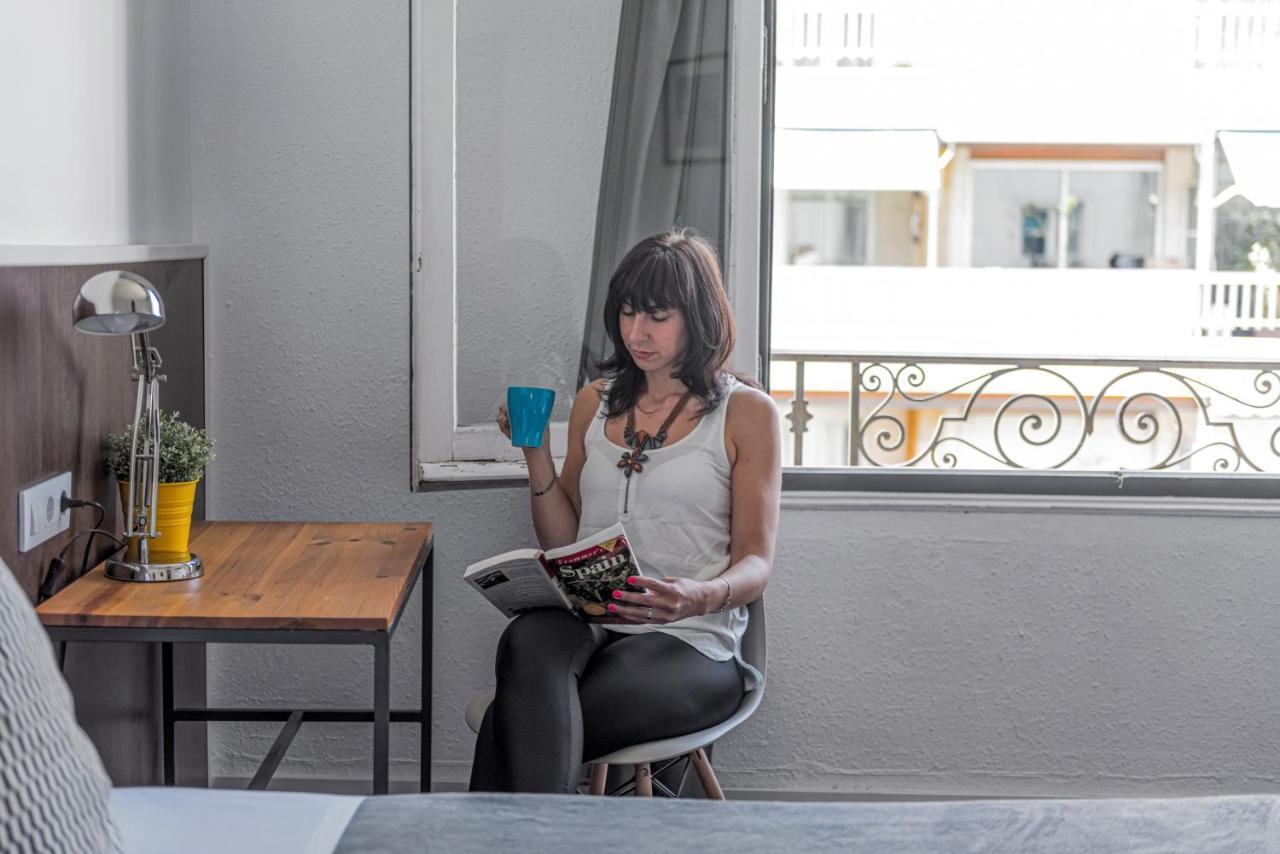 Apartament Traveller House Barcelona Zewnętrze zdjęcie