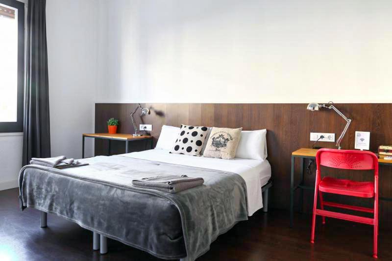 Apartament Traveller House Barcelona Zewnętrze zdjęcie