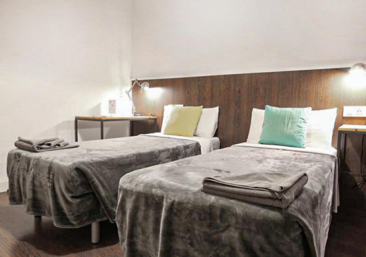 Apartament Traveller House Barcelona Zewnętrze zdjęcie
